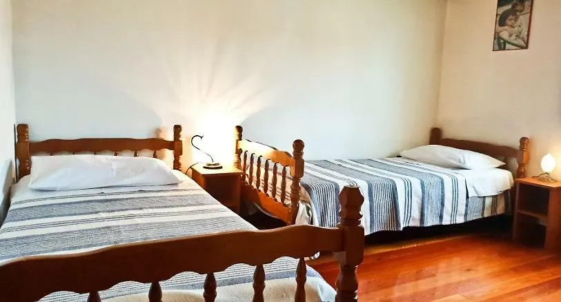 באלה Mon Perin Castrum - Apartman Valentina דירה